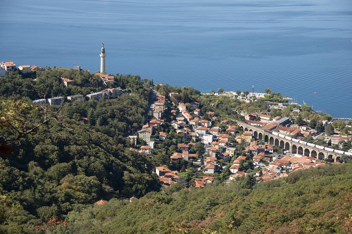 Faro della Victoria